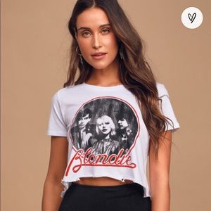 Lulus distressed blonde tee